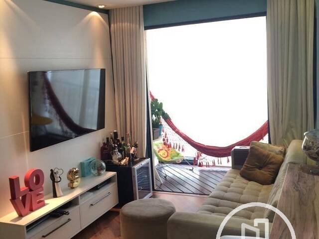 Apartamento para Comprar em São Paulo - 2