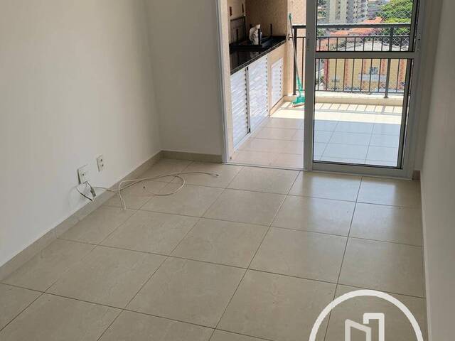 Apartamento para Comprar em São Paulo - 2