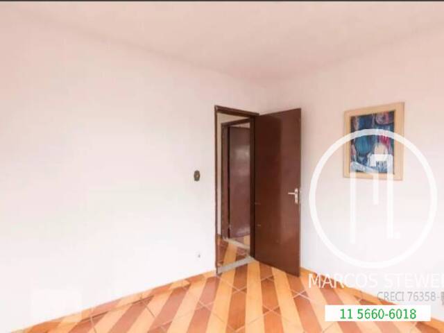 Casa para Comprar em São Paulo - 4