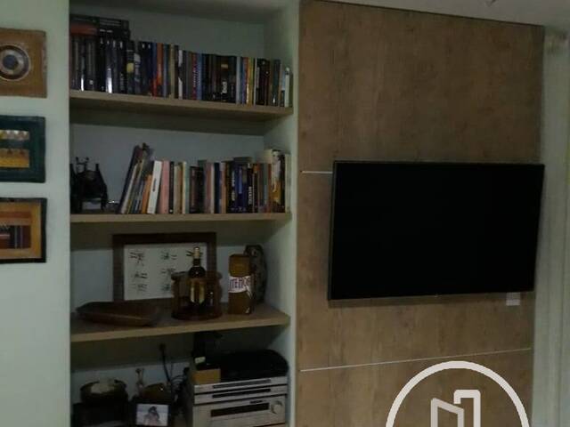 Apartamento para Comprar em São Paulo - 2