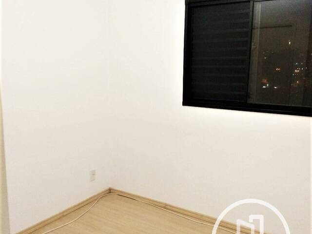 Apartamento para Comprar em São Paulo - 2