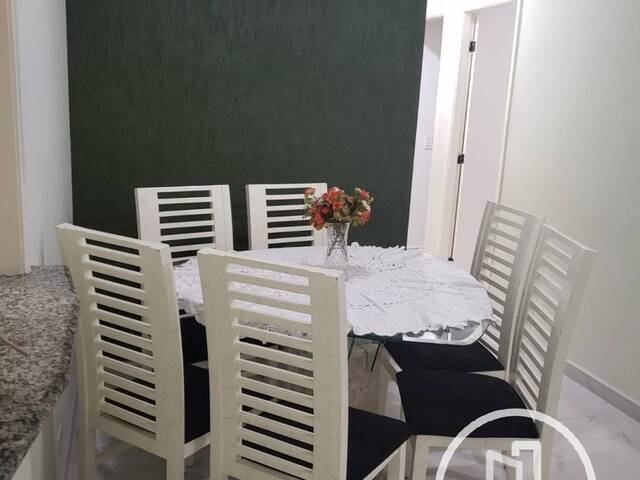 Apartamento para Comprar em São Paulo - 2