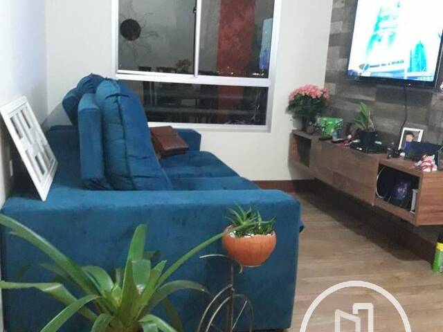 Apartamento para Comprar em São Paulo - 2