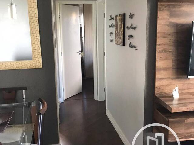 Apartamento para Comprar em São Paulo - 2