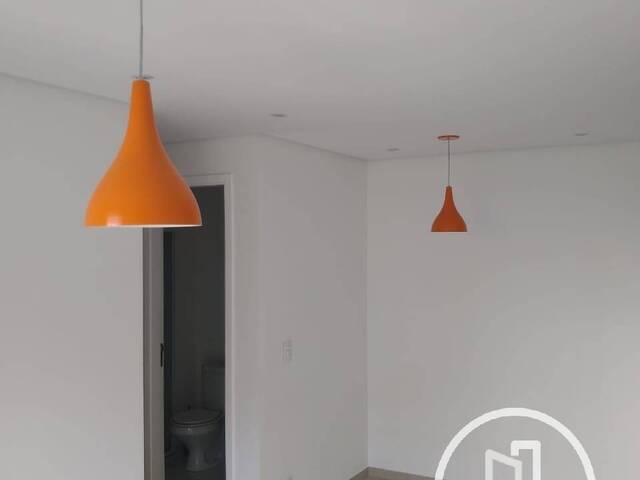Apartamento para Comprar em São Paulo - 2