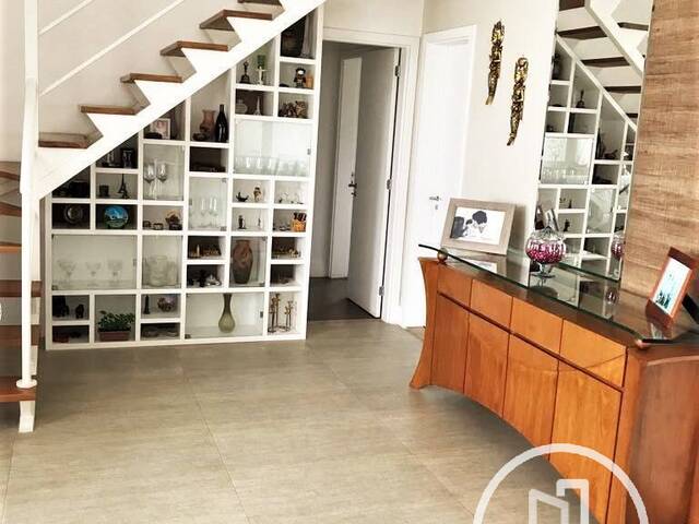 Apartamento para Comprar em São Paulo - 2