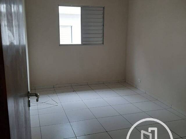 Casa para Comprar em São Paulo - 5