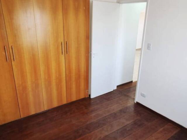 Apartamento para Comprar em São Paulo - 2