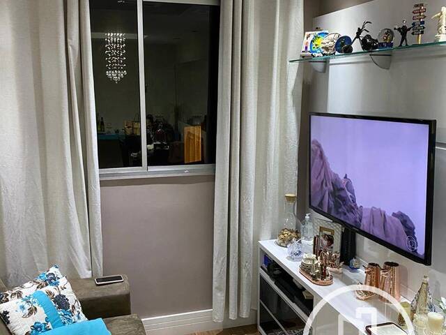 Apartamento para Comprar em São Paulo - 2