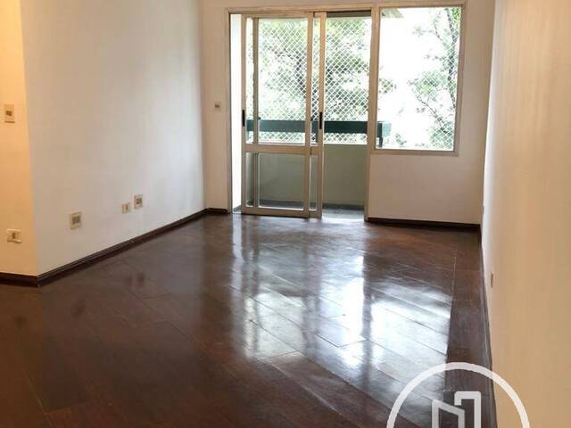 Apartamento para Comprar em São Paulo - 2