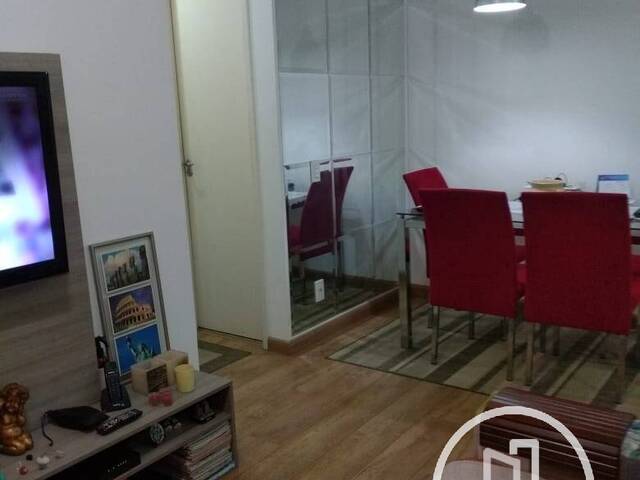 Apartamento para Comprar em São Paulo - 2