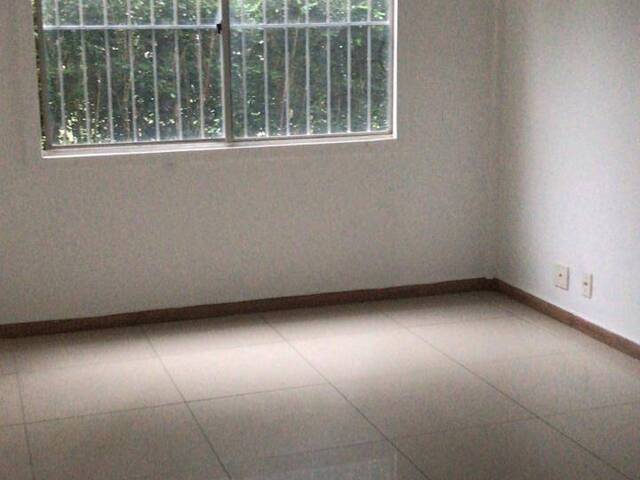 Apartamento para Comprar em São Paulo - 2