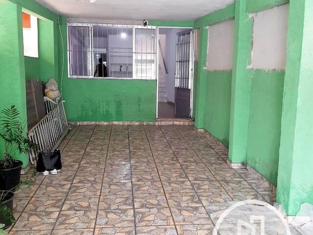 Casa para Comprar em São Paulo - 2