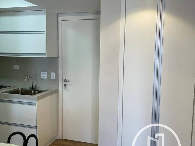 Apartamento para Comprar em São Paulo - 3