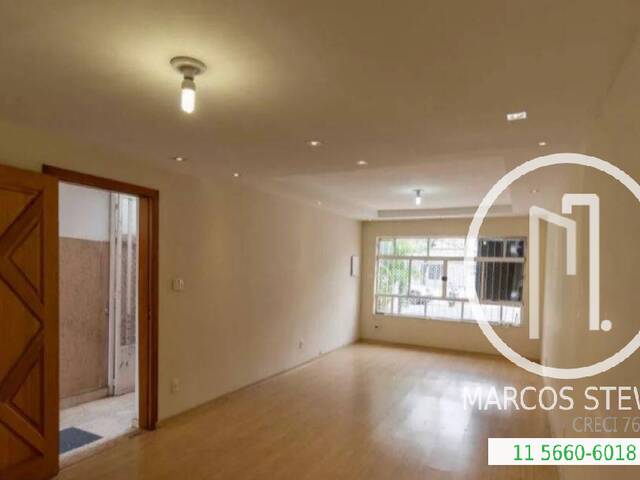Casa para Comprar em São Paulo - 2