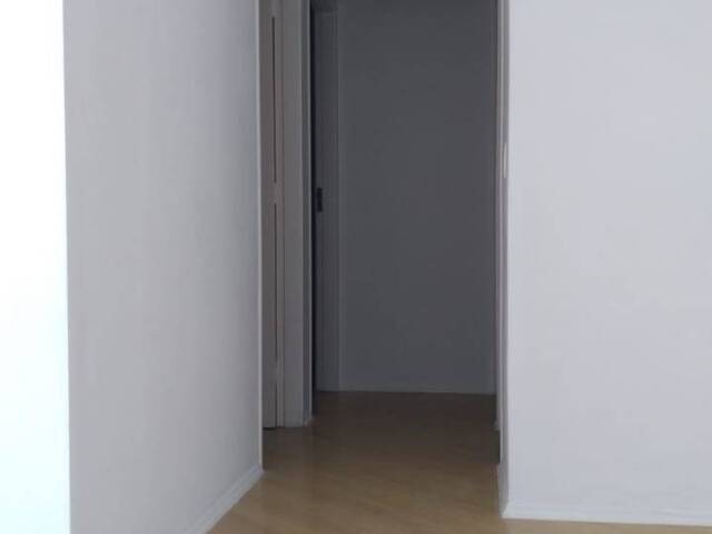Apartamento para Comprar em São Paulo - 3