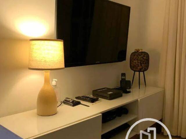 Apartamento para Comprar em São Paulo - 2