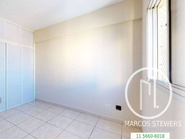 #11E18ML - Apartamento para Comprar em São Paulo - SP - 1