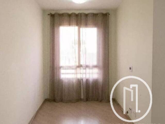 Apartamento para Comprar em São Paulo - 3