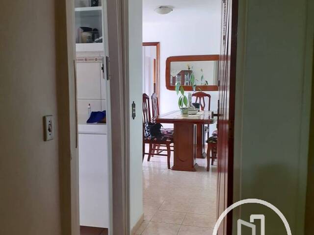 Apartamento para Comprar em São Paulo - 2