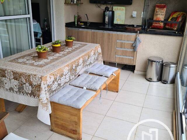 Apartamento para Comprar em São Paulo - 2