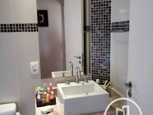 Casa para Comprar em Embu-Guaçu - 5