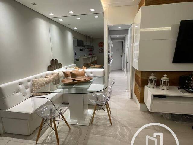 Apartamento para Comprar em São Paulo - 2