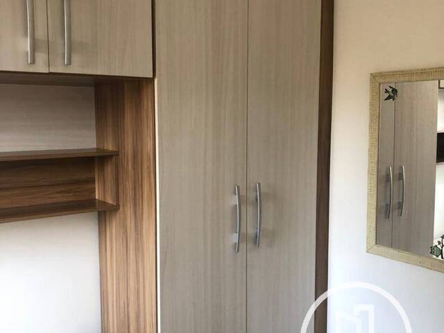 Apartamento para Comprar em São Paulo - 2