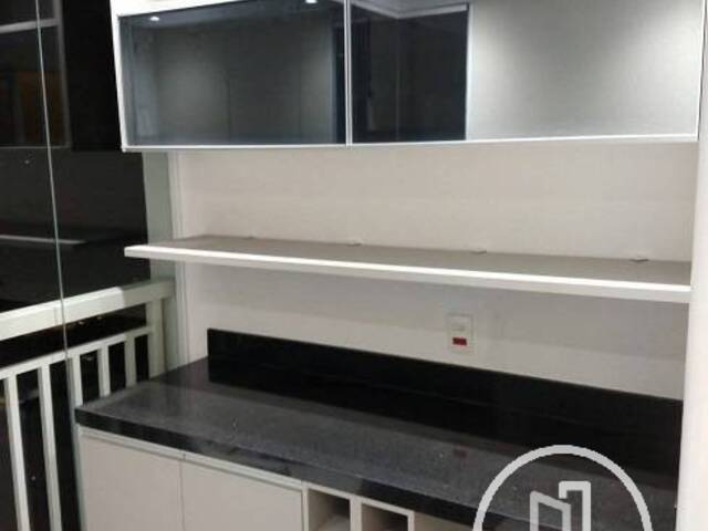 Apartamento para Comprar em São Paulo - 2