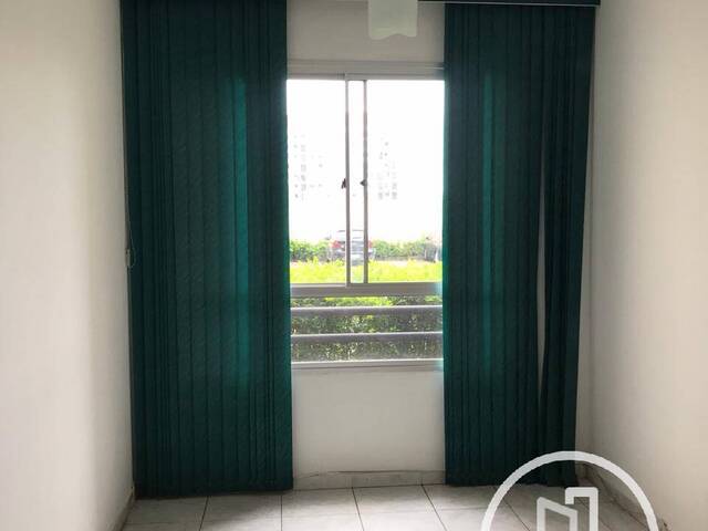 Apartamento para Comprar em São Paulo - 2