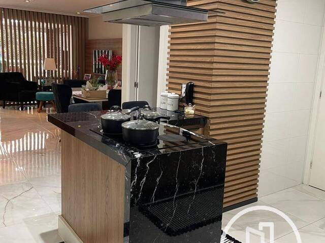 Apartamento para Comprar em São Paulo - 2