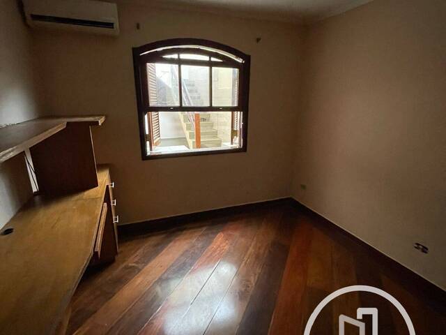 Casa para Comprar em São Paulo - 4