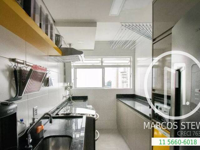 #1L68N9B - Apartamento para Comprar em São Paulo - SP
