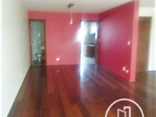 Apartamento para Comprar em São Paulo - 2