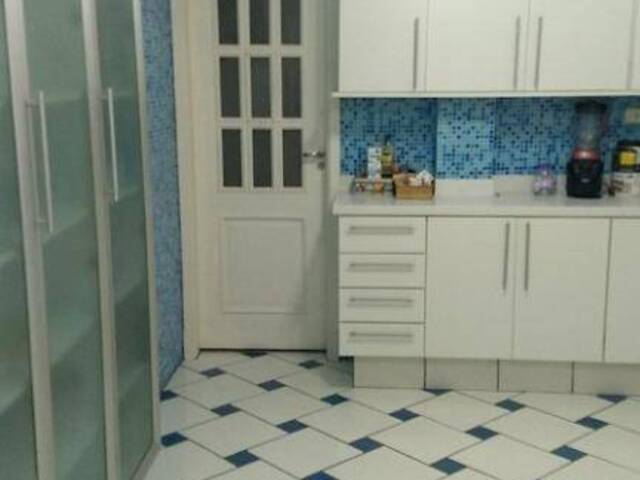 Apartamento para Comprar em São Paulo - 2