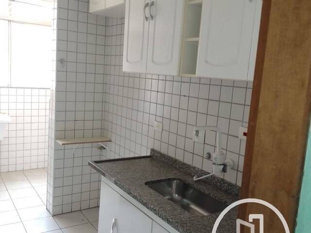 Apartamento para Comprar em São Paulo - 2