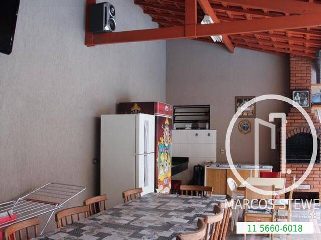 #2E8N9B - Casa para Comprar em São Paulo - SP