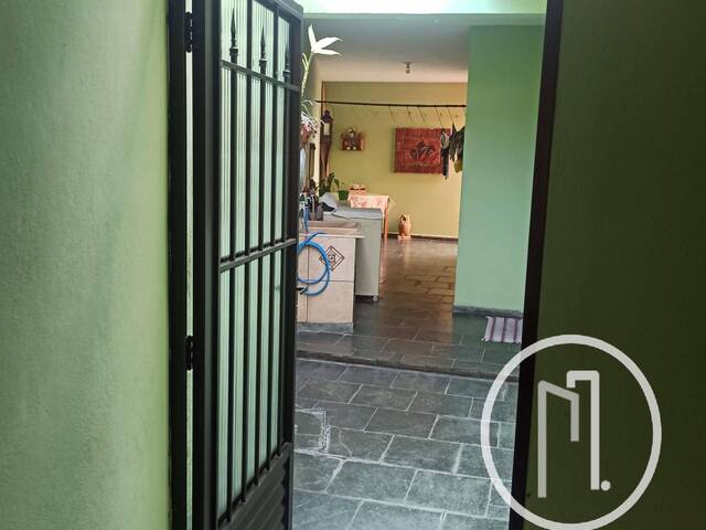 Casa para Comprar em São Paulo - 4