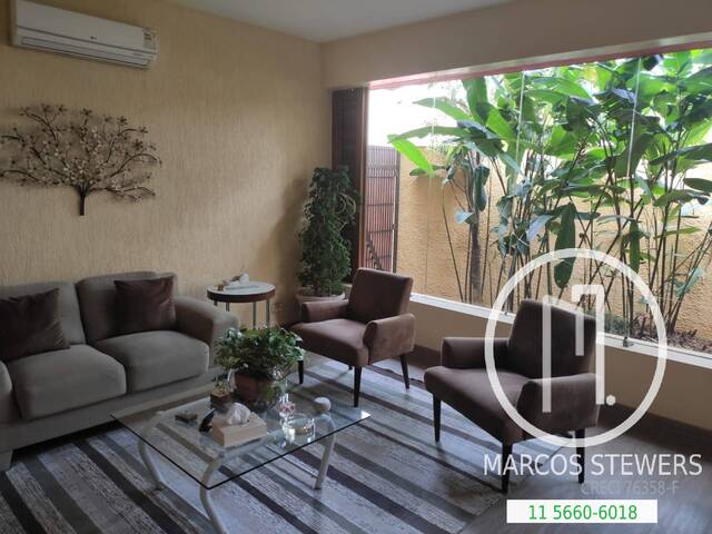 Casa para Comprar em São Paulo - 2