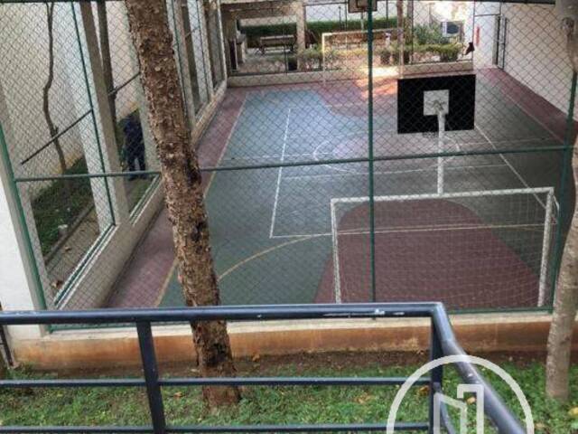 #D778ML - Apartamento para Comprar em São Paulo - SP