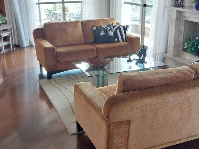 #1G96N9B - Apartamento para Comprar em São Paulo - SP