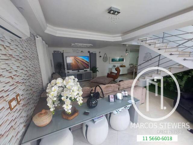 Casa para Comprar em São Paulo - 2