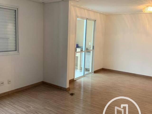 Apartamento para Comprar em São Paulo - 2