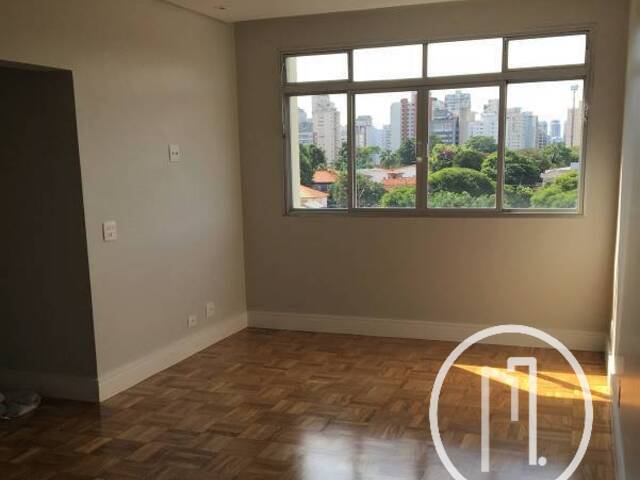 #1A22N9B - Apartamento para Comprar em São Paulo - SP