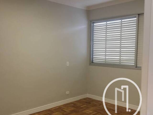 #1A22N9B - Apartamento para Comprar em São Paulo - SP