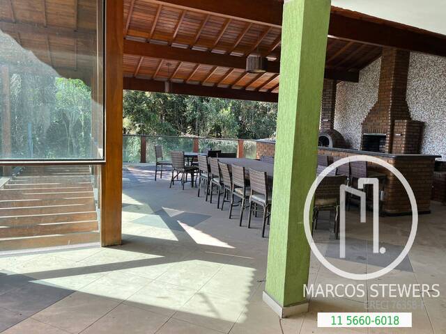 Casa para Comprar em Embu-Guaçu - 4