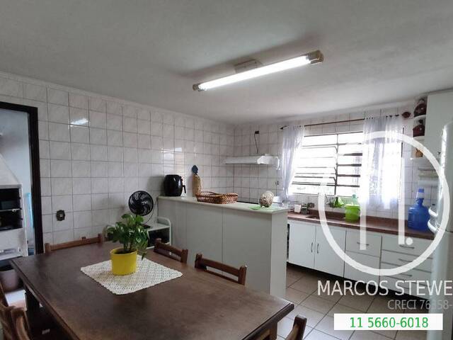 Casa para Comprar em São Paulo - 2