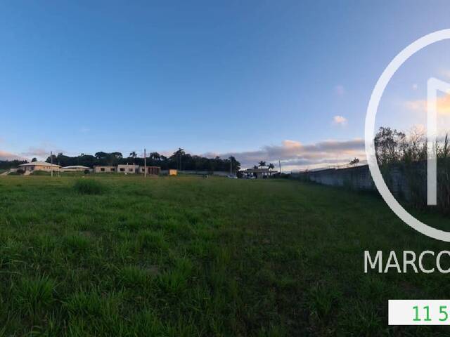 Terreno para Comprar em Embu-Guaçu - 4