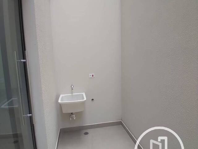 Casa para Comprar em São Paulo - 5