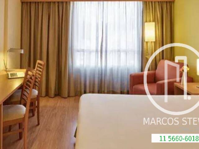 Flat para Comprar em São José dos Campos - 5